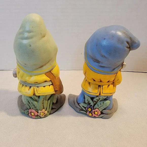 Vtg Pair Ceramic Garden Gnomes 5.5" Tall Boho 1970's Googly Eyes Hand Painted - Picture 3 of 12